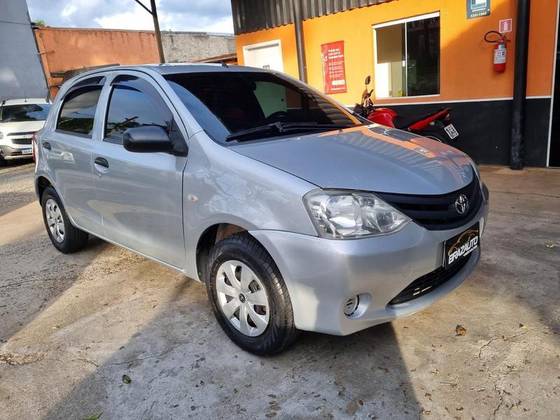 TOYOTA ETIOS 1.3 16V FLEX 4P MANUAL